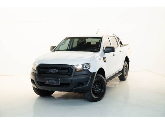 FORD RANGER 3.2 XL 4X4 CD 20V DIESEL 4P AUTOMÁTICO FORD RANGER 3.2 XL 4X4 CD 20V DIESEL 4P AUTOMÁTICO